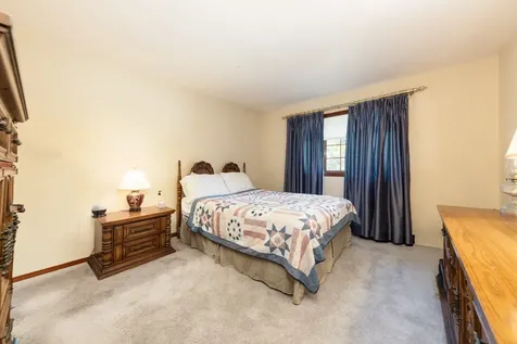 904 West Bailey Road Naperville IL 60565