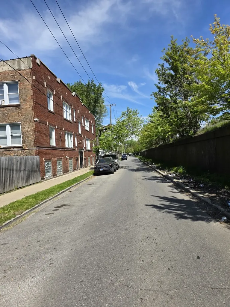 401 North Leamington Avenue Chicago IL 60644