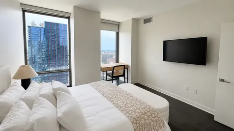 164 North Peoria Street Chicago IL 60607