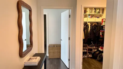 164 North Peoria Street Chicago IL 60607