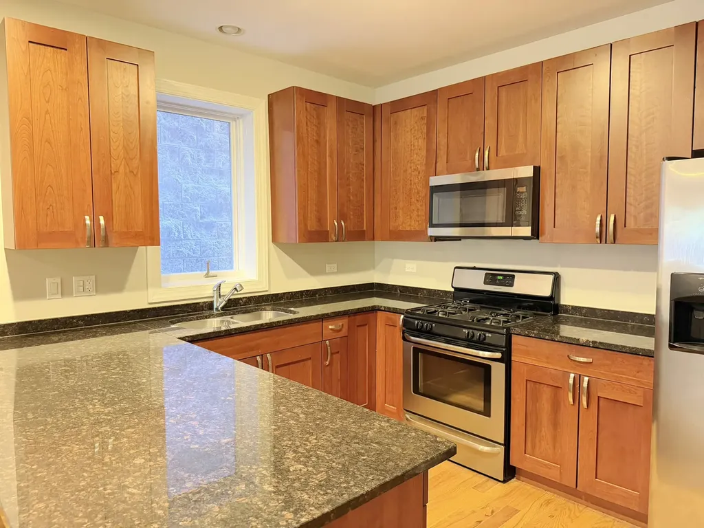 25 East 26th Street Chicago IL 60616