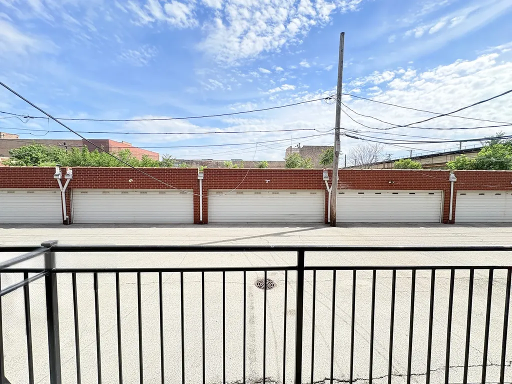 25 East 26th Street Chicago IL 60616
