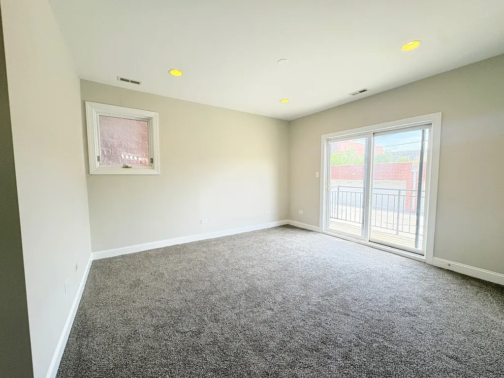 25 East 26th Street Chicago IL 60616