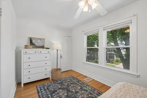 913 Highland Avenue Oak Park IL 60304