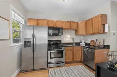 913 Highland Avenue Oak Park IL 60304
