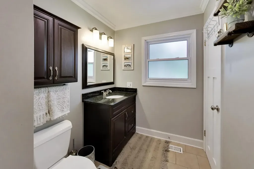 2167 Midhurst Road Downers Grove IL 60516