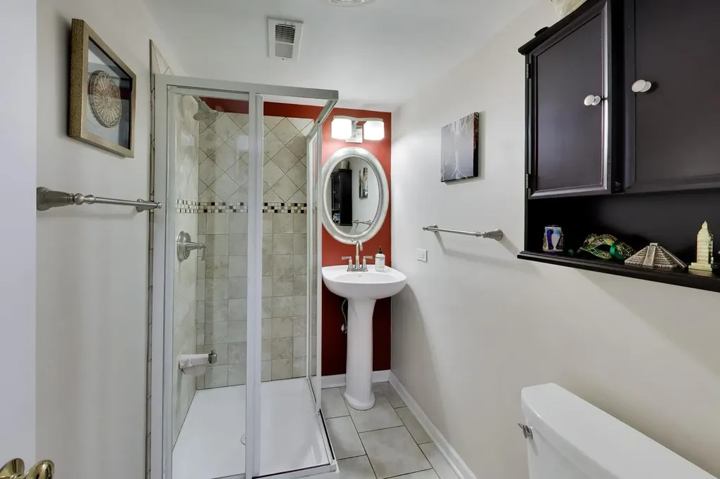 2167 Midhurst Road Downers Grove IL 60516