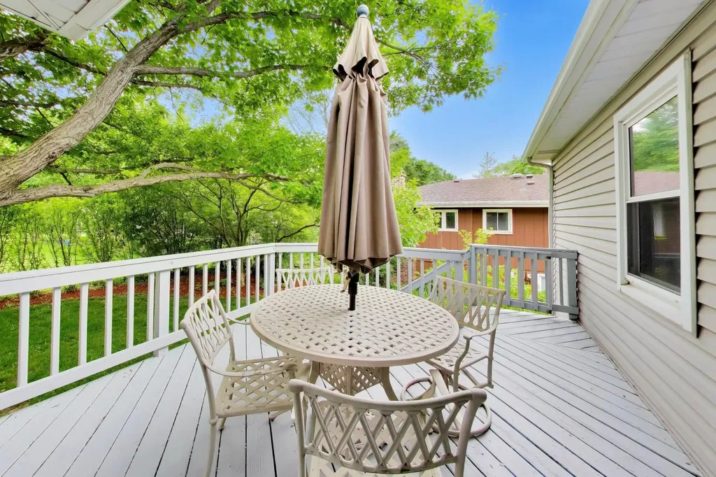 2167 Midhurst Road Downers Grove IL 60516