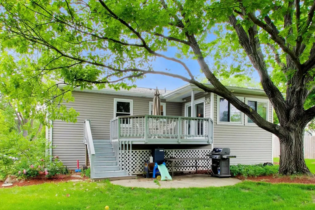 2167 Midhurst Road Downers Grove IL 60516