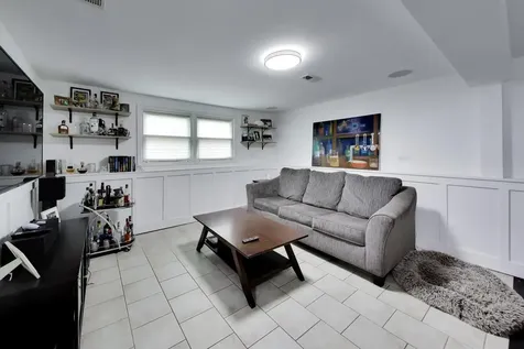 2167 Midhurst Road Downers Grove IL 60516