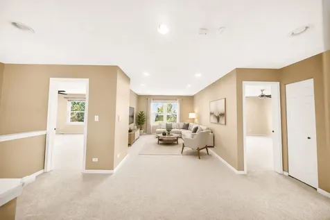 1249 Mallard Lane Hoffman Estates IL 60192