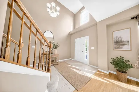 1249 Mallard Lane Hoffman Estates IL 60192