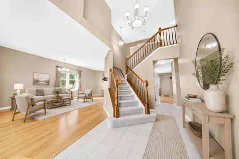 1249 Mallard Lane Hoffman Estates IL 60192