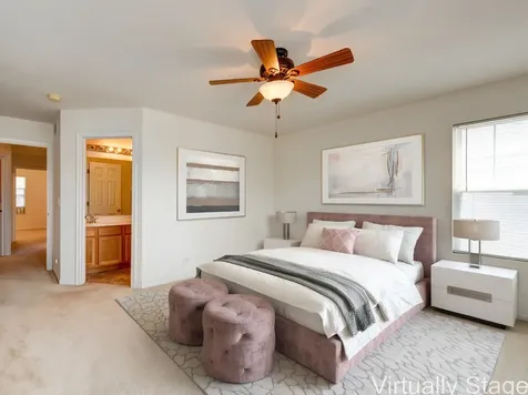 1916 Cobblestone Drive Carpentersville IL 60110