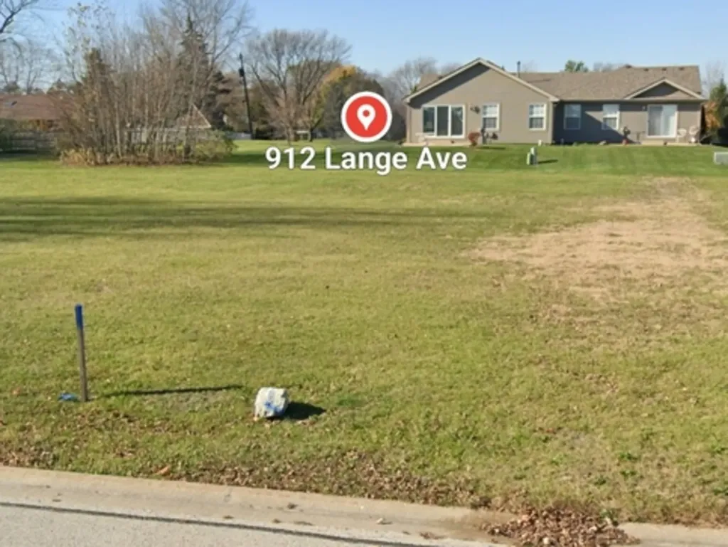 912 Lange Avenue Beecher IL 60401