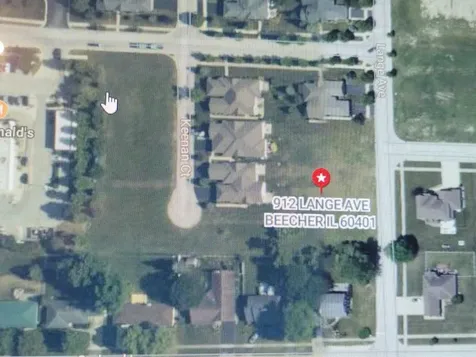 912 Lange Avenue Beecher IL 60401