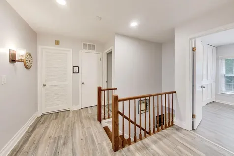 714 York Court Northbrook IL 60062