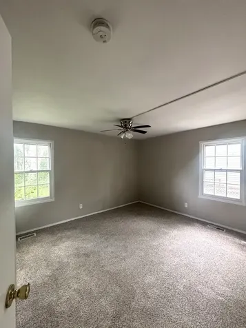 533 Gentle Breeze Terrace Carpentersville IL 60110