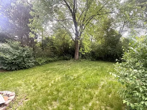 533 Gentle Breeze Terrace Carpentersville IL 60110