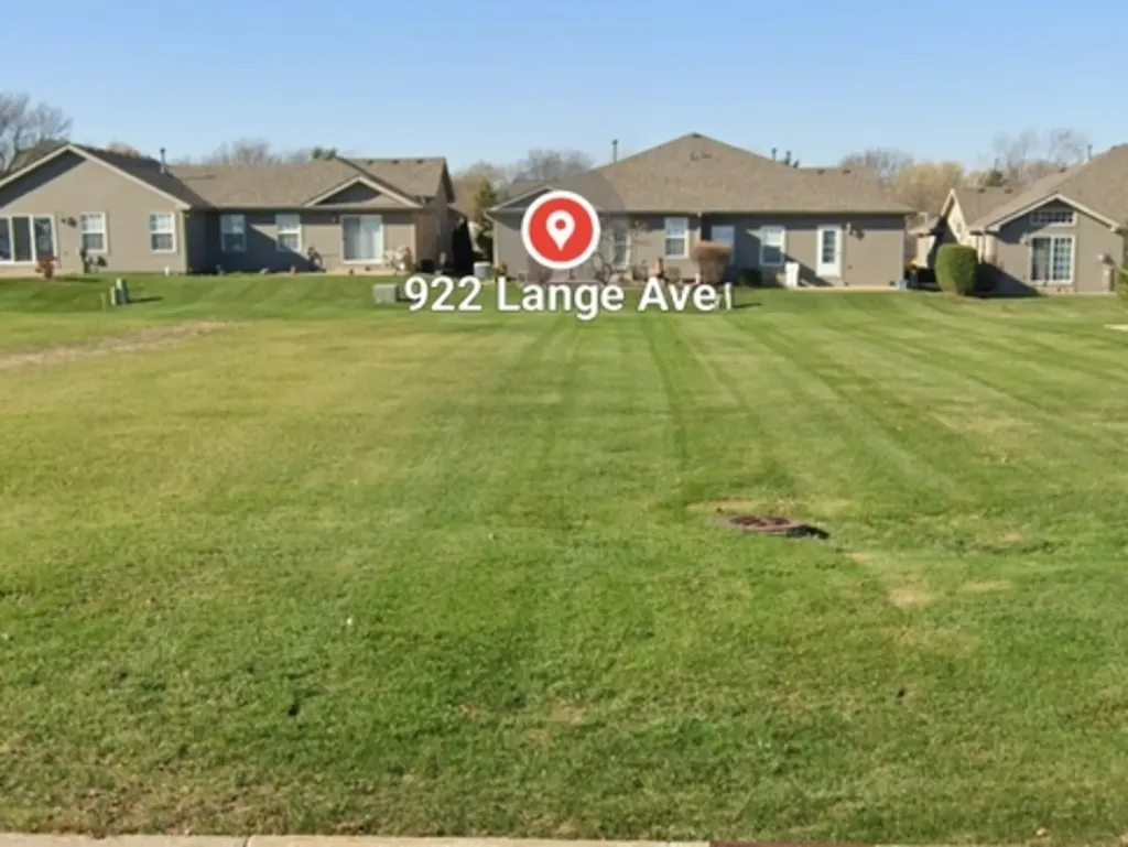 922 Lange Avenue Beecher IL 60401