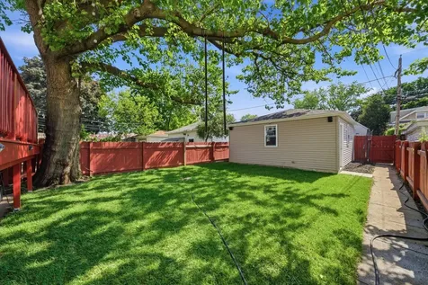 2713 Highland Avenue Berwyn IL 60402