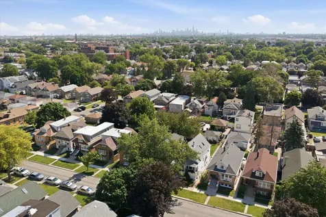 2713 Highland Avenue Berwyn IL 60402
