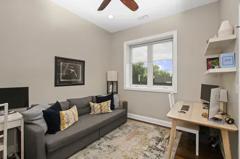 2012 West Erie Street Chicago IL 60612