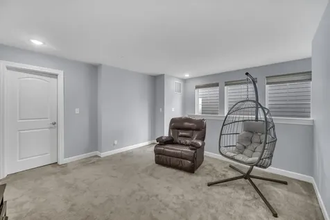 5 Nelson Lane Hawthorn Woods IL 60047