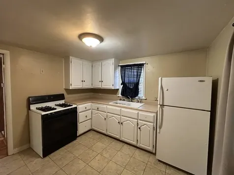 438 East Warren Street Rockton IL 61072