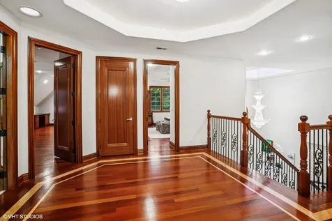 3832 West Chase Avenue Lincolnwood IL 60712