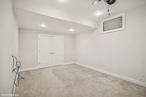 3832 West Chase Avenue Lincolnwood IL 60712