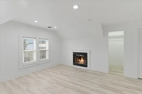 2607 West Haddon Avenue Chicago IL 60622