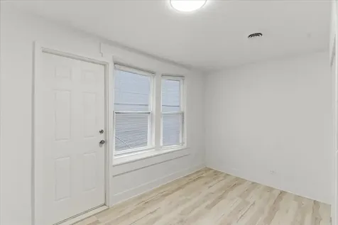 2607 West Haddon Avenue Chicago IL 60622