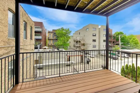 1523 West Thomas Street Chicago IL 60642