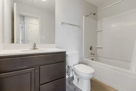 911 Charlton Lane Naperville IL 60563
