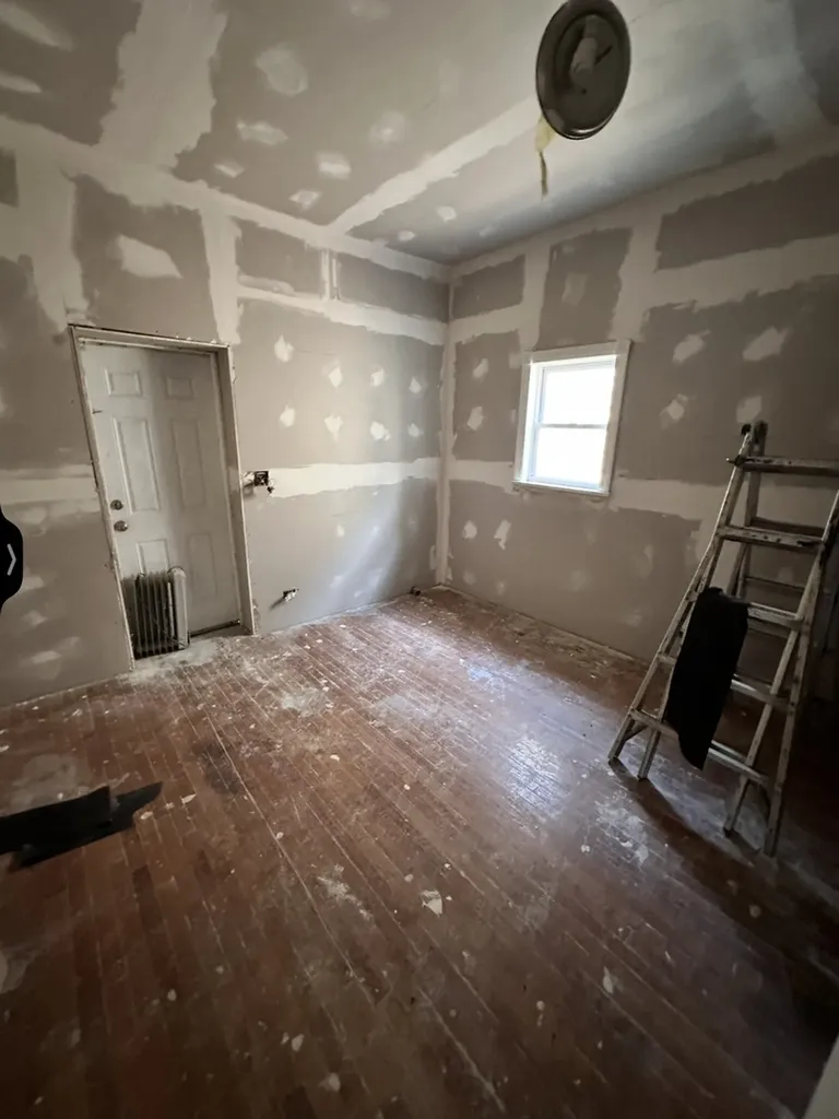4718 South Langley Avenue Chicago IL 60615