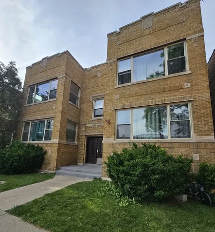 3206 West 66th Street Chicago IL 60629