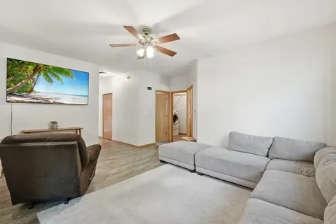 2436 Geneva Lane Montgomery IL 60538