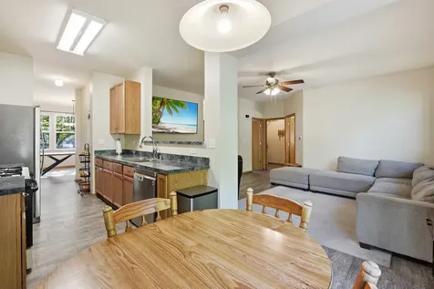 2436 Geneva Lane Montgomery IL 60538