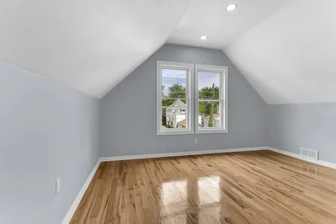 8633 South Union Avenue Chicago IL 60620