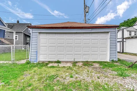 8633 South Union Avenue Chicago IL 60620