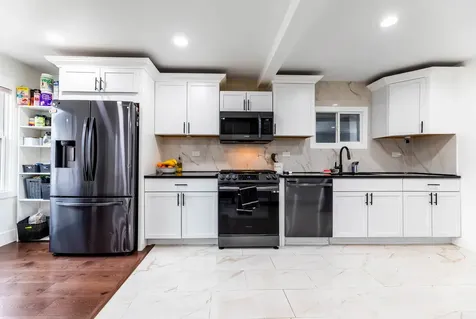 9658 Austin Avenue Oak Lawn IL 60453