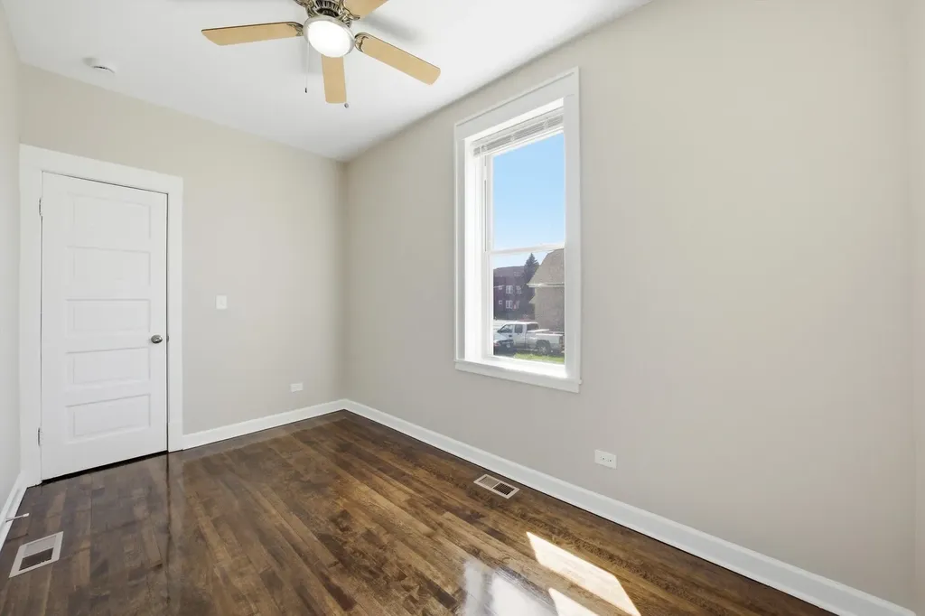 4046 West 21st Street Chicago IL 60623