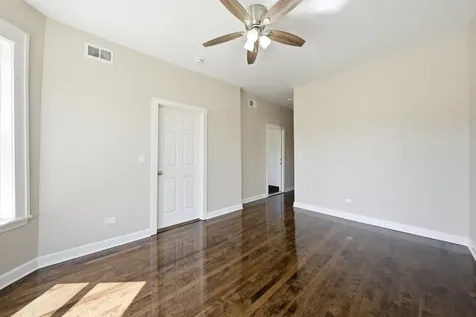 4046 West 21st Street Chicago IL 60623