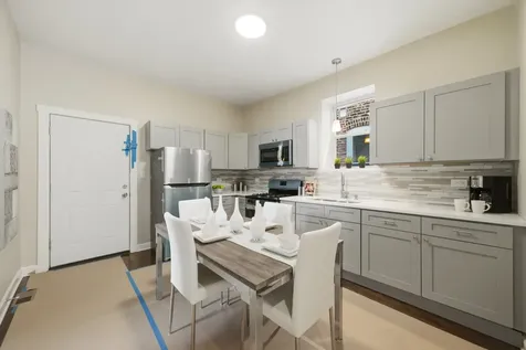 4046 West 21st Street Chicago IL 60623