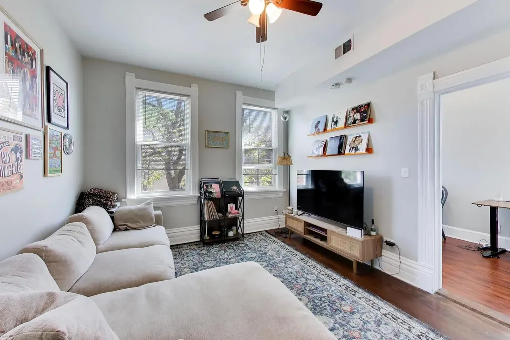 2245 West Shakespeare Avenue Chicago IL 60647