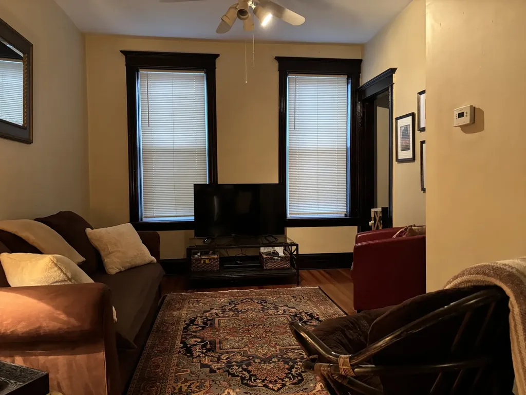 2245 West Shakespeare Avenue Chicago IL 60647