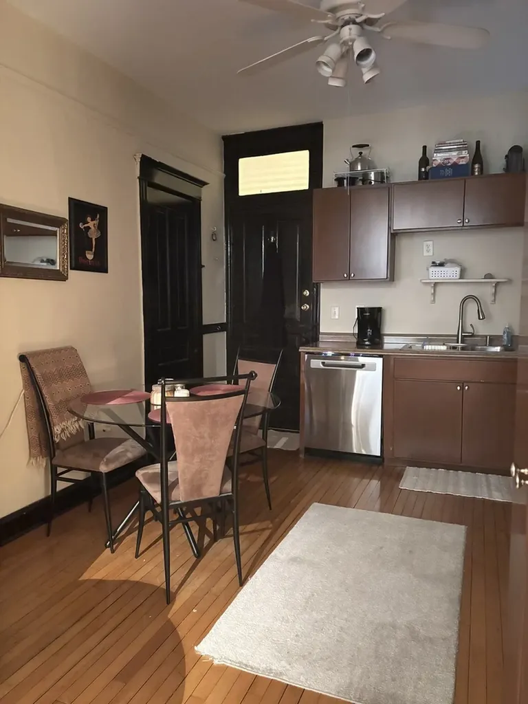 2245 West Shakespeare Avenue Chicago IL 60647
