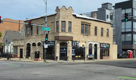 4400 North Clark Street Chicago IL 60640