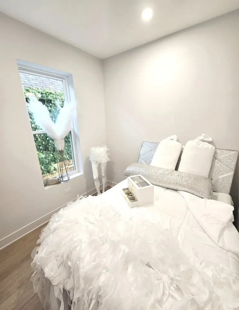 7616 South Langley Avenue Chicago IL 60619